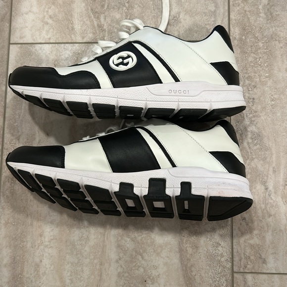 Gucci Trainers - Picture 5 of 7